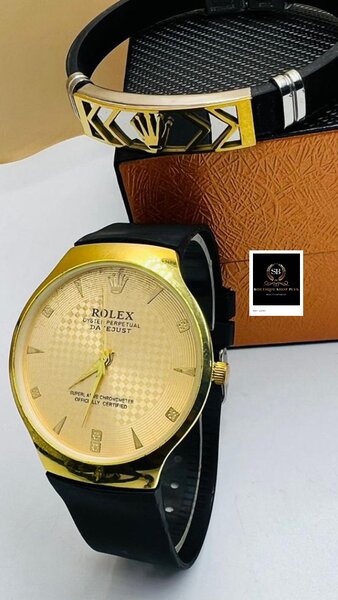 Montre rolex sport en gomme dans sa boîte