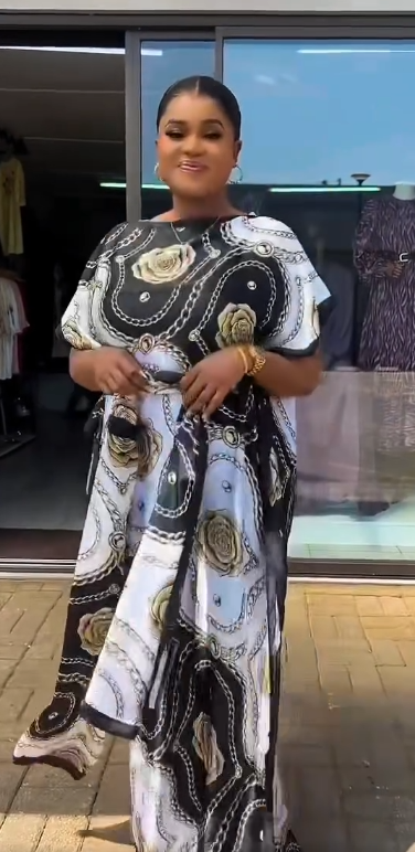 Women's dress with print