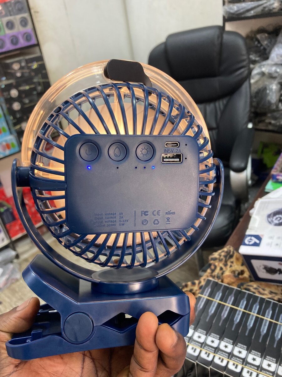 T9 F03 Rechargeable fan (12hours)