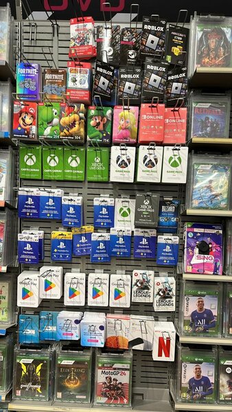 Cartes cadeaux PlayStation et Xbox