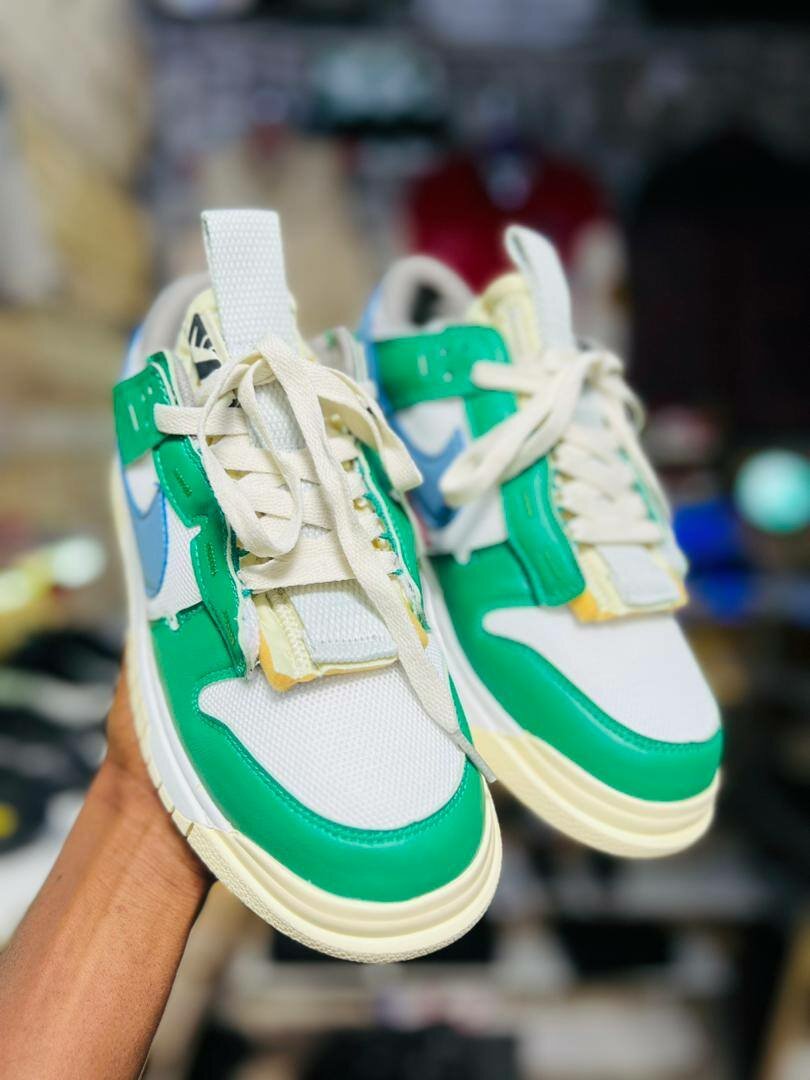 SB Dunk Mushroom Light Green/White