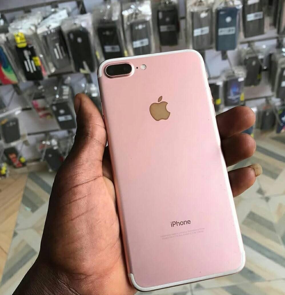 iPhone 7plus 64GB