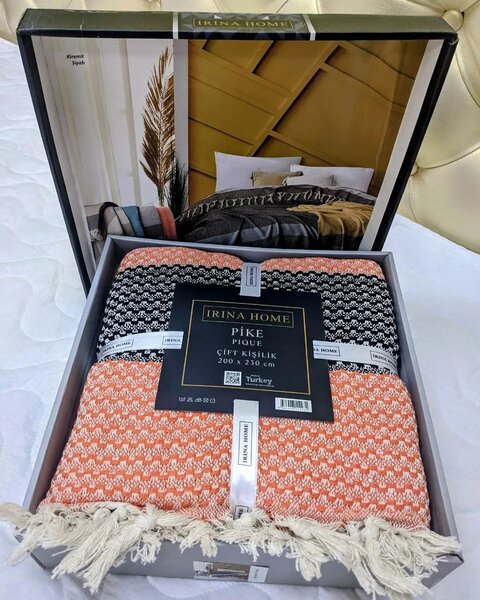 Хлопковые пледы пике с кисточками