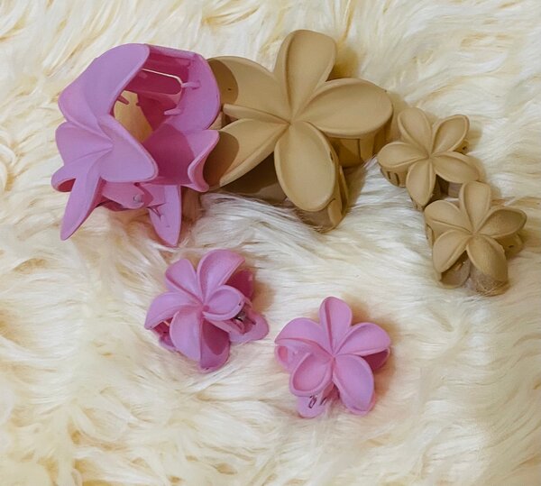 Pinces à cheveux fleurs élégantes