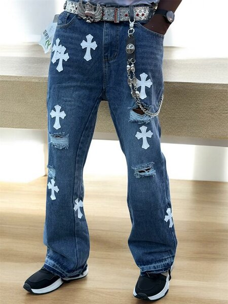 Jeans style punk avec croix