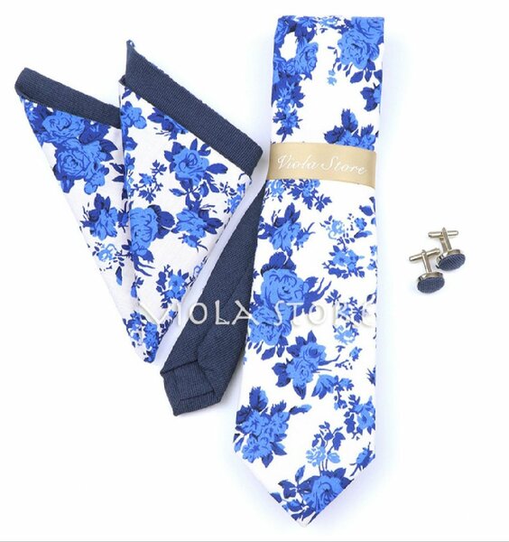 Ensemble cravate et pochette élégante