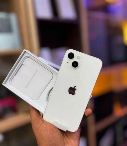 iPhone 13 and iPhone XR