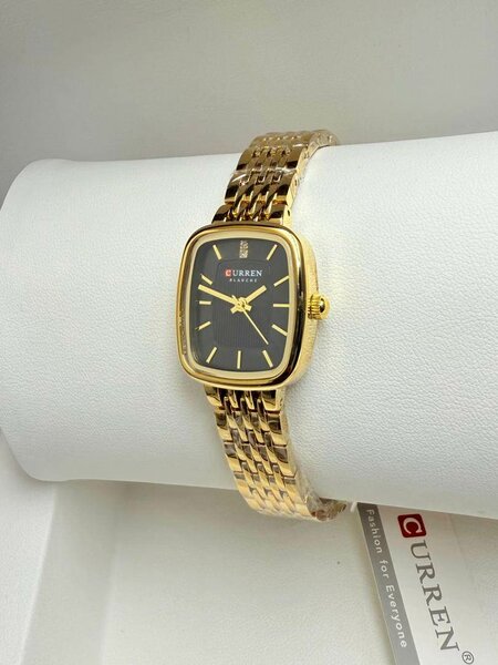 Montre Élégante Curren Femme