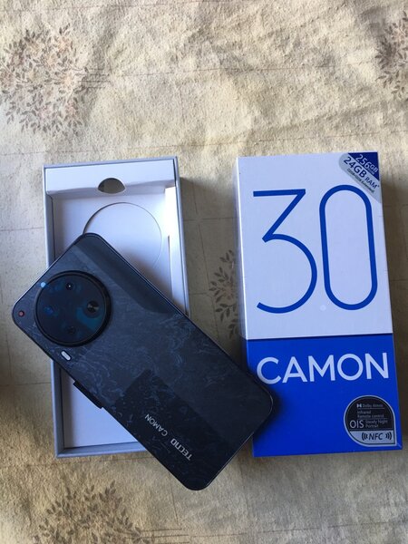 Techno Camon 30