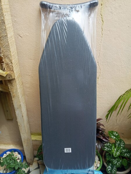 Planche à repasser robuste