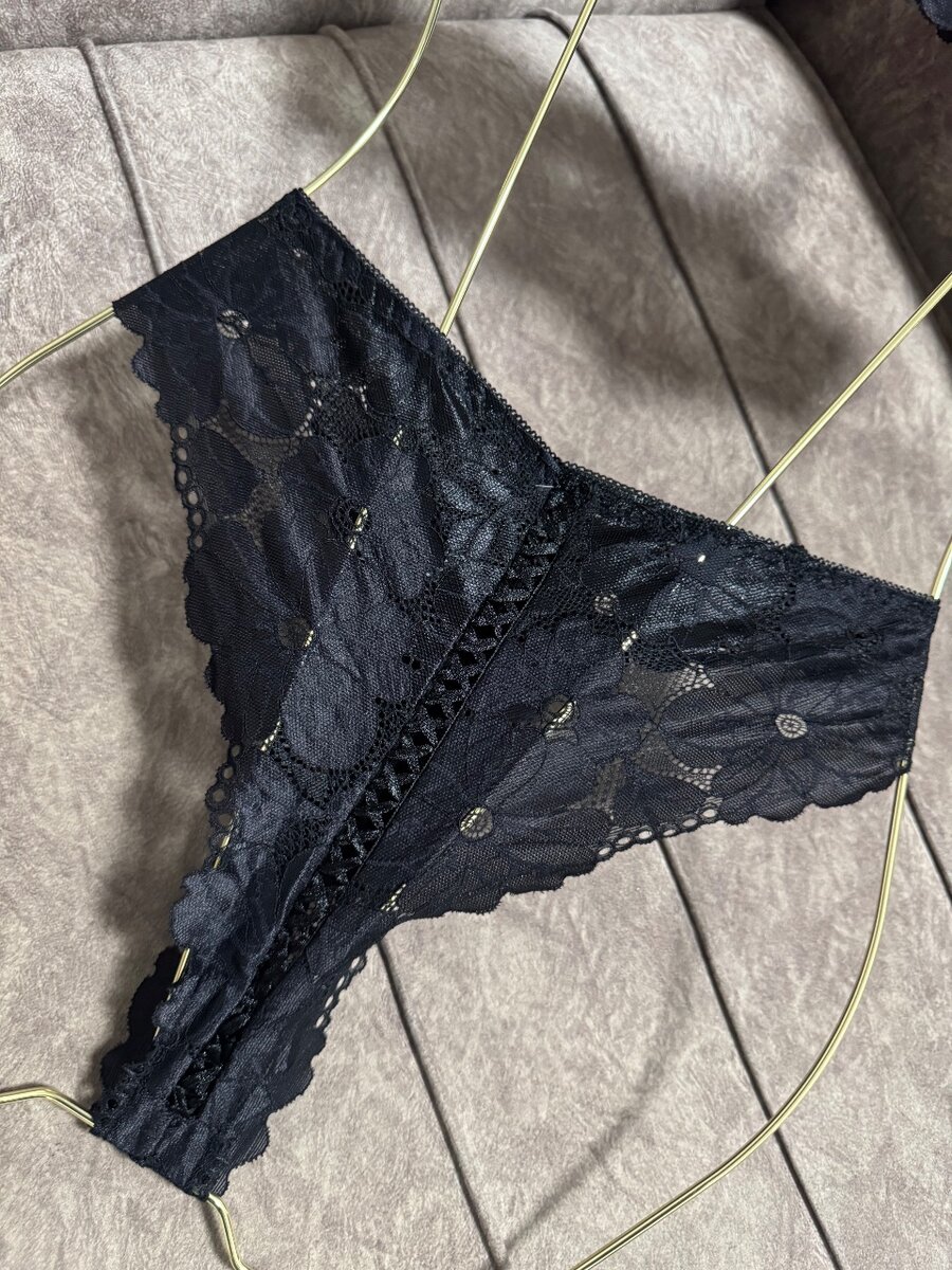Elegant Black Lace Lingerie Set