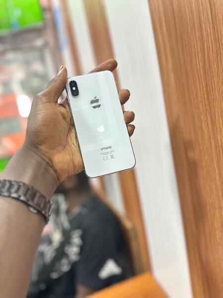 Téléphone portable