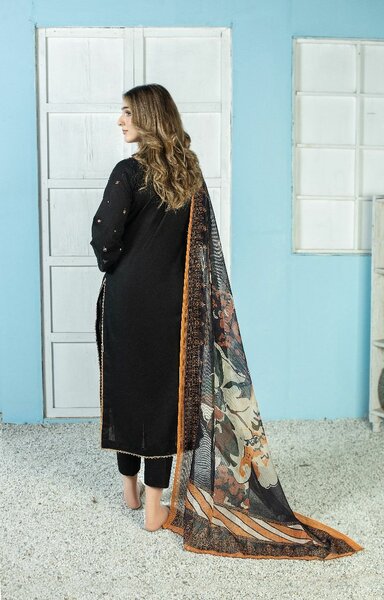 Luxury Embroidered Lawn-3PC