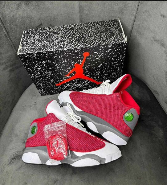 JORDAN Rétro 13 original