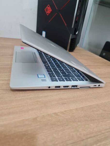 HP ELITEBOOK 830 g6