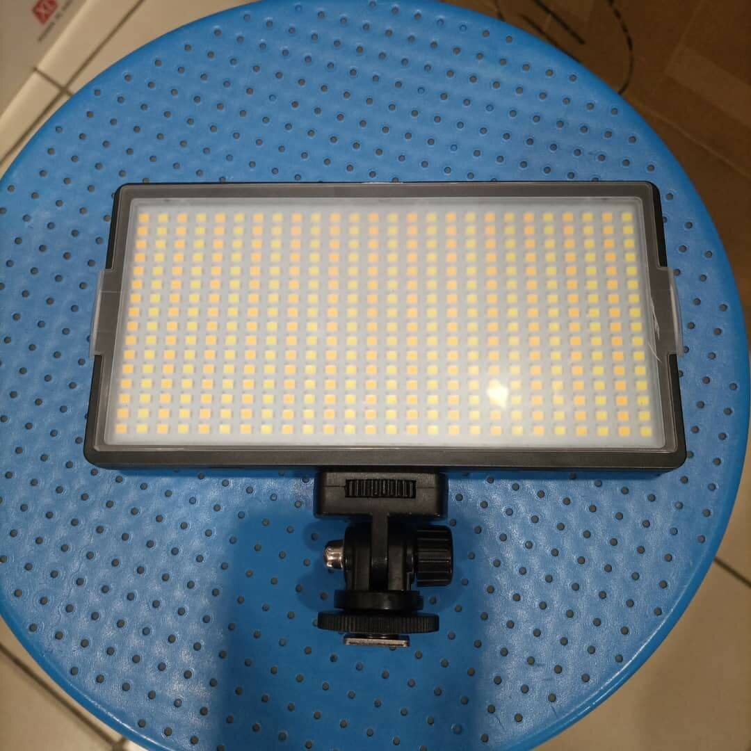 Professionnel photos vidéos LED pro  600