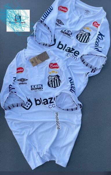 Maillots de football divers