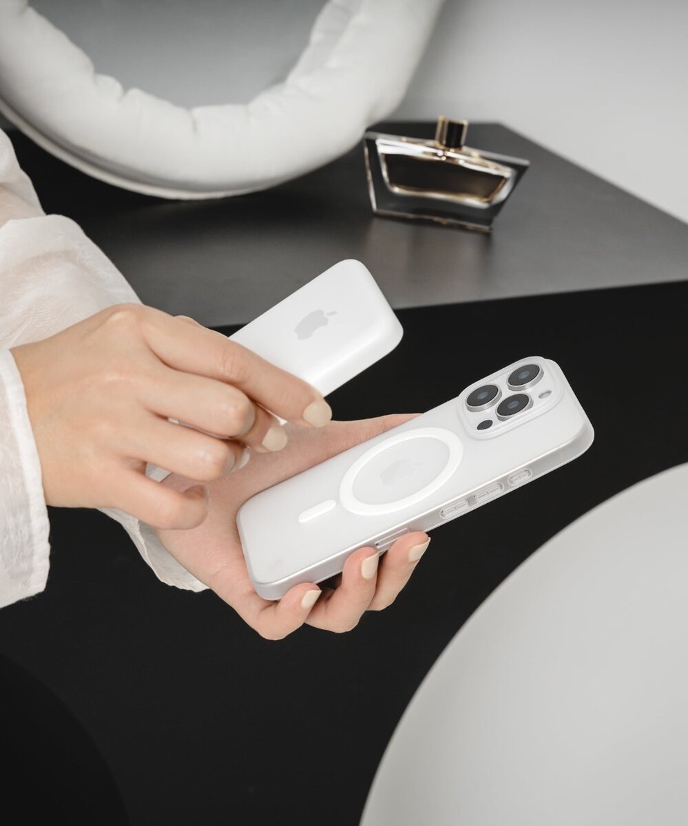 iPhone 16 ProMax 0.35 MagSafe Ultra Slim Case