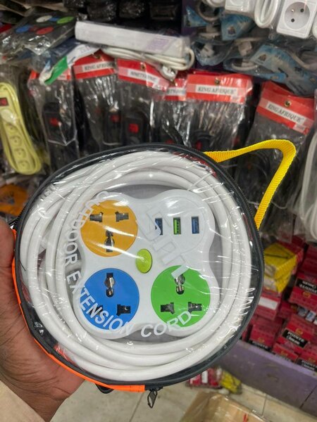 Rallonge électrique pivotante 4 prises