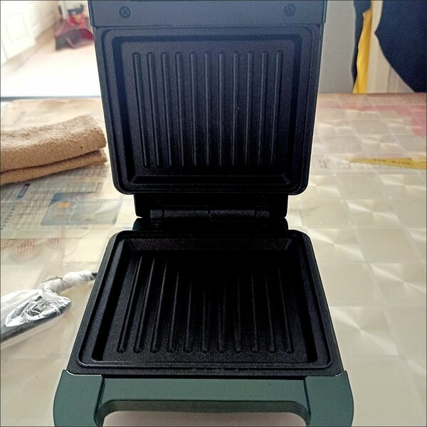 Сэндвичница-грильница