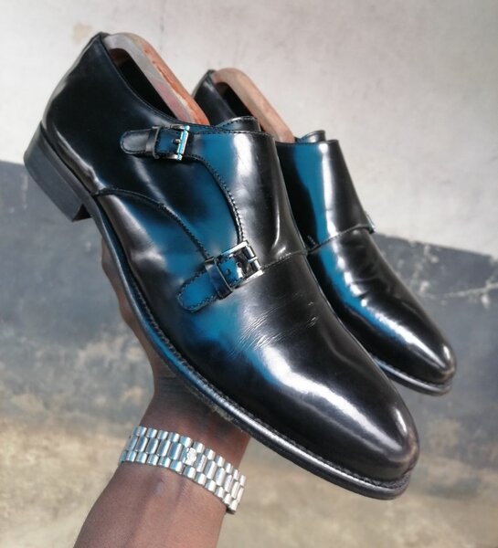 Chaussures élégantes en cuir