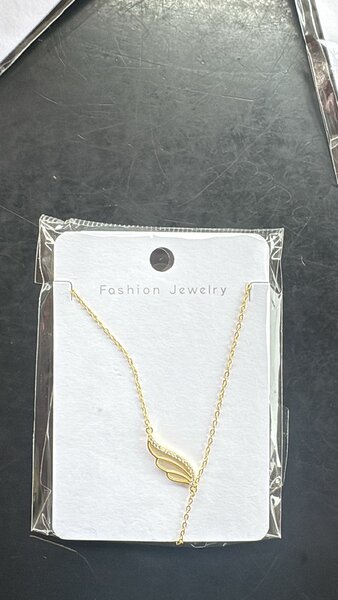 Collier Pendentif Doré Élégant