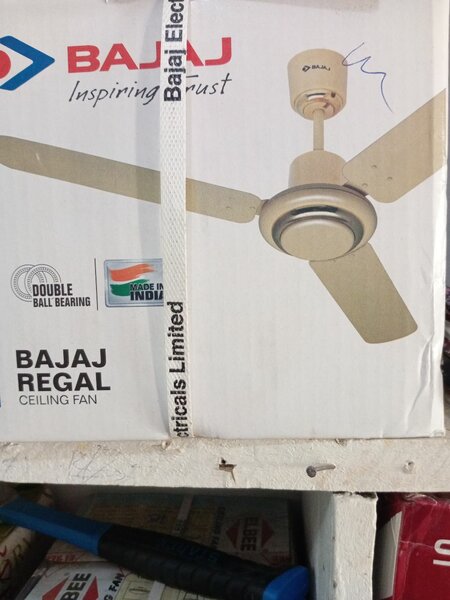 Bajaj fan