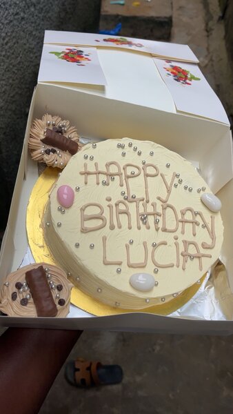 Gâteau d'anniversaire personnalisé