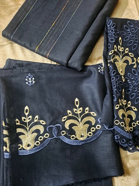 Boring embroidery lawn 3pc