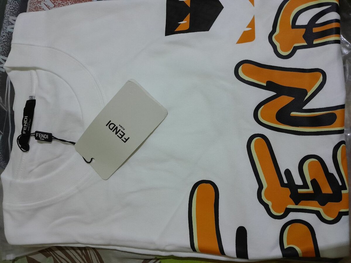 T-shirt homme logo tendance