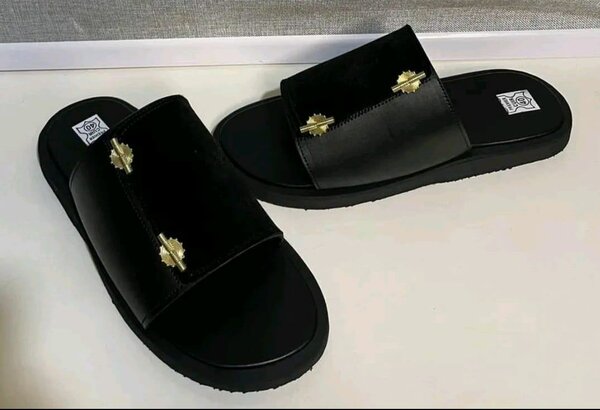 Sandales noires homme élégantes