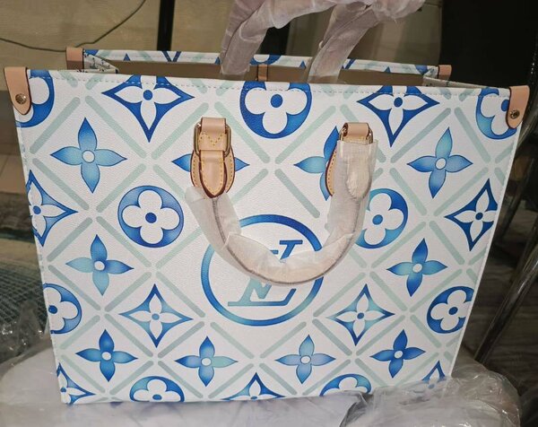 Grand sac en cuir élégant