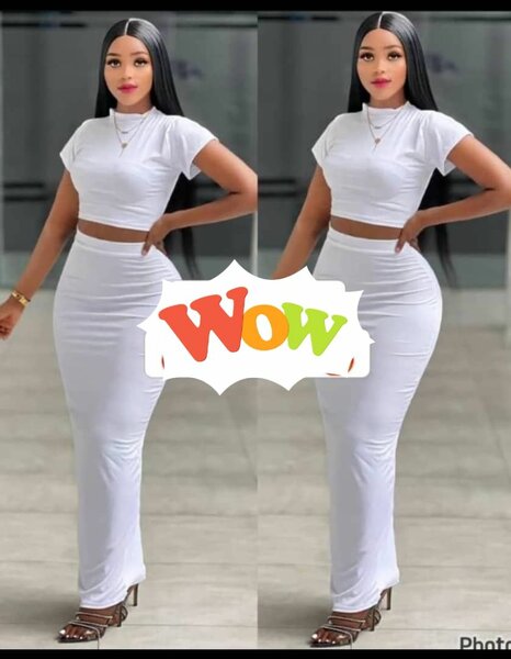 Ensemble élégant femme blanc