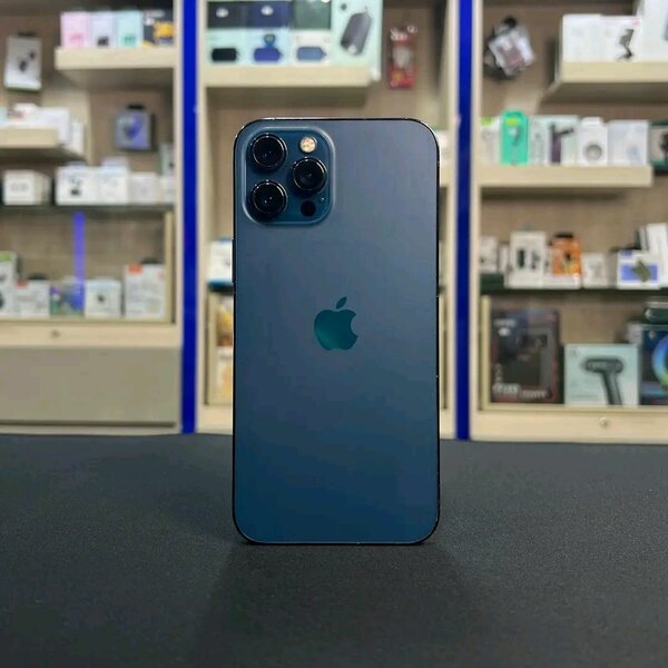 iPhone Pro - Puissant et Élégant