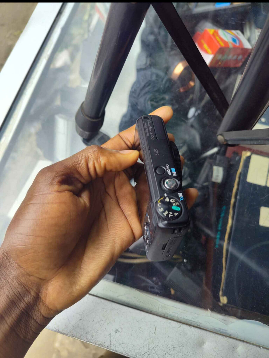 Appareil photo compact Canon S100