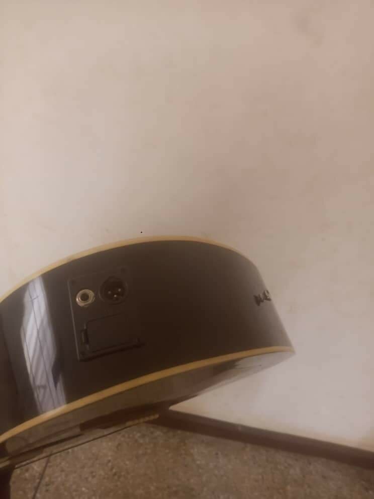 Yamaha semi acoustic guitar