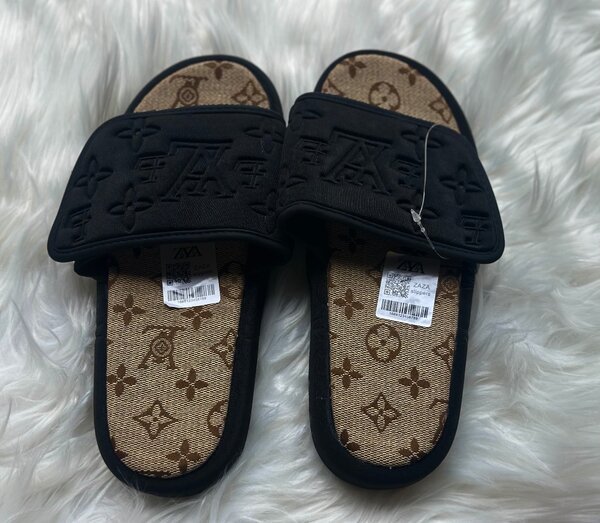 Sandales Louis Vuitton