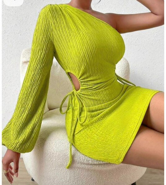 Robe asymétrique chic