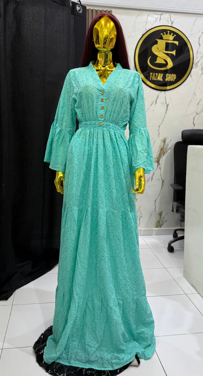 Robe Maxi Élégante en Dentelle