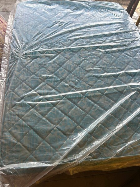 6 inchess super foam