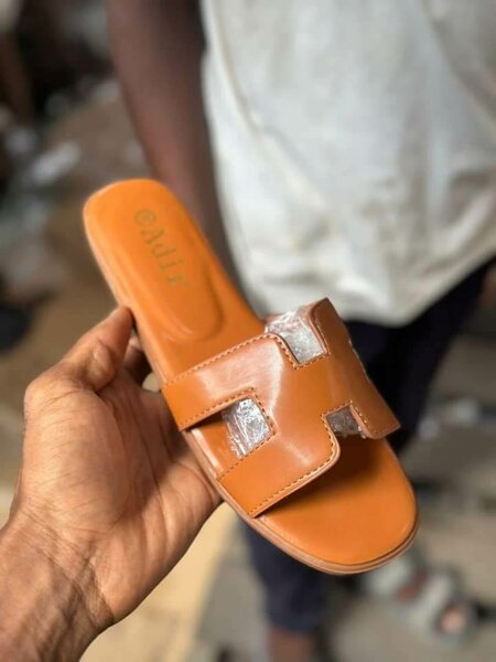 Sandales élégantes en cuir