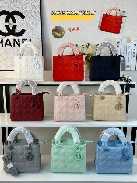 Sac à main disponible