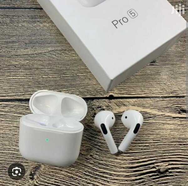 AIRPOD PRO 5