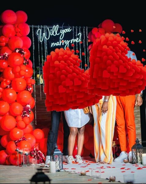 Engagement decor