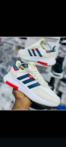 Baskets de sport tendance