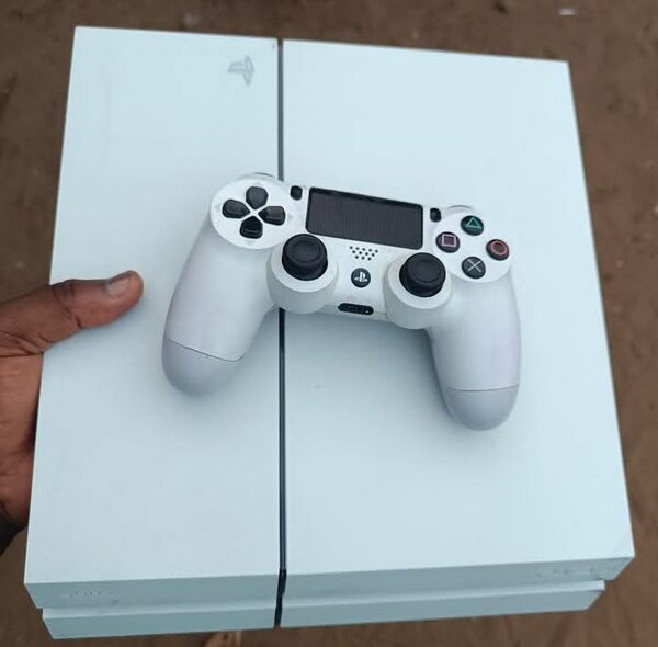 PS4 FAT (cracké)
