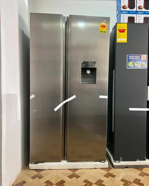 TCL Side-by-Side Refrigerator with Water Dispenser
