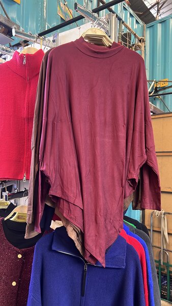 Кофта пончо