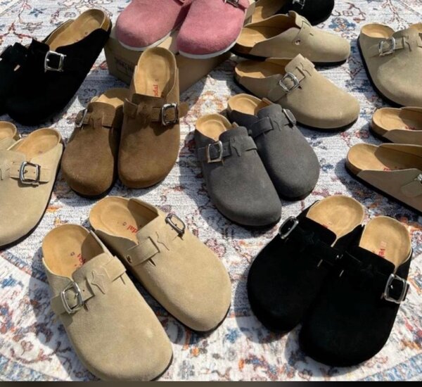 Mules en daim confortables