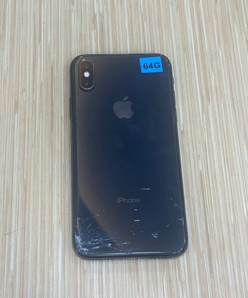 *iphone x 64giga tout passe